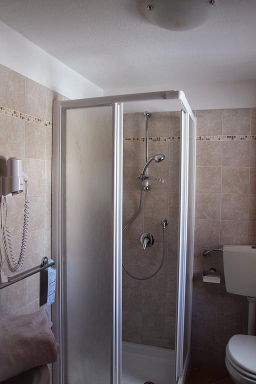 Green Hotel Herbetet Конь Номер фото