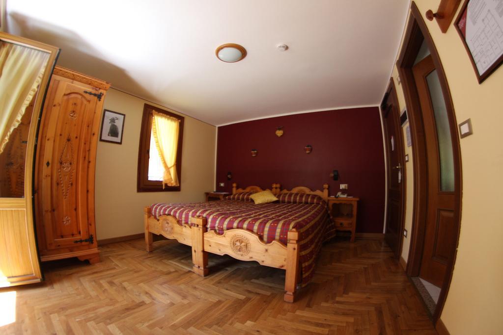 Green Hotel Herbetet Конь Номер фото