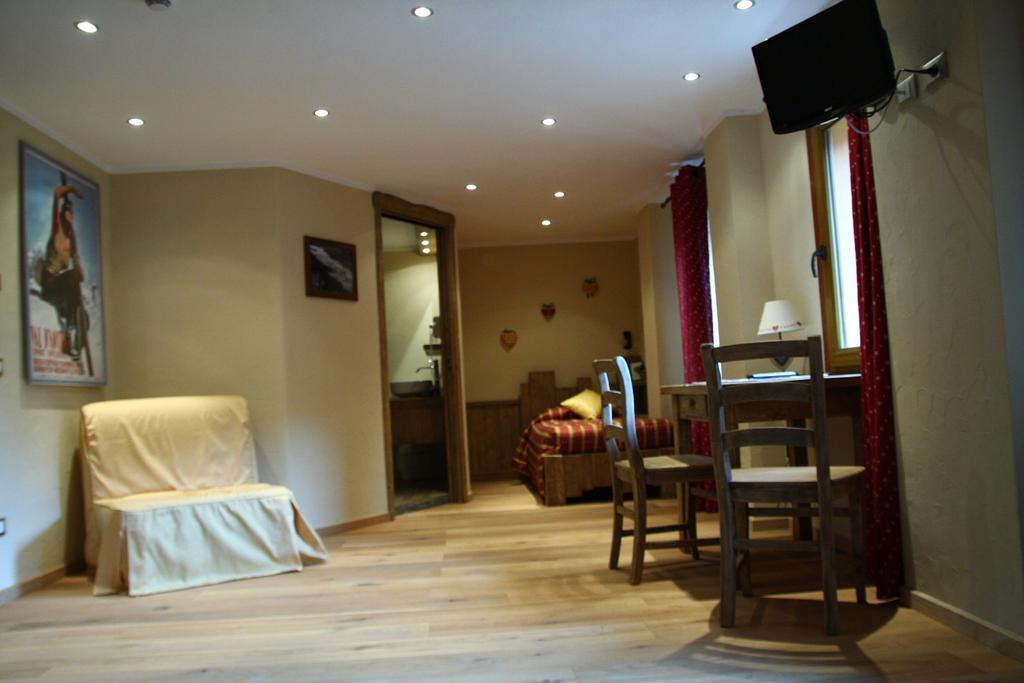 Green Hotel Herbetet Конь Номер фото